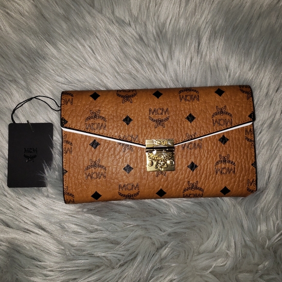 MCM Patricia Visetos Continental Crossbody Wallet - Picture 6 of 8